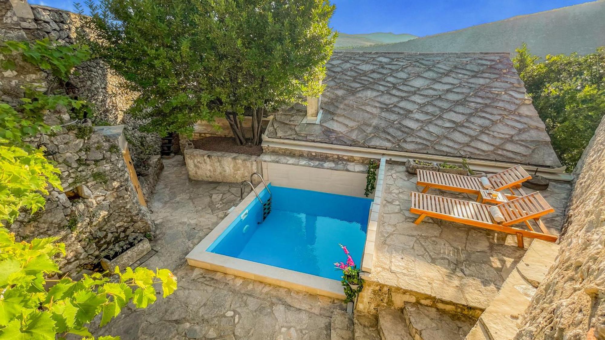 Villa Historic Pocitelj With Pool And Incredible Views On The River And Landmarks 外观 照片