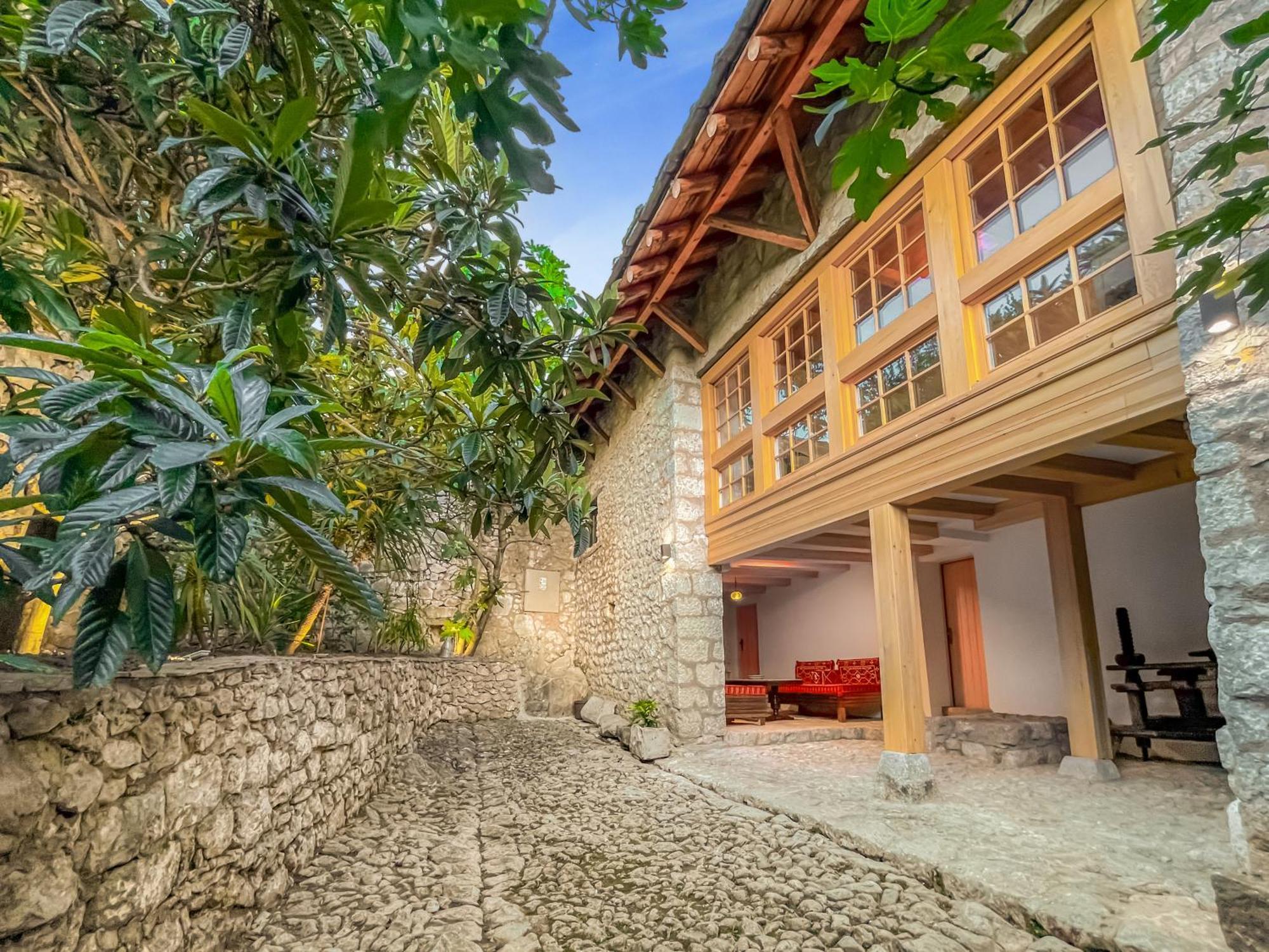 Villa Historic Pocitelj With Pool And Incredible Views On The River And Landmarks 外观 照片