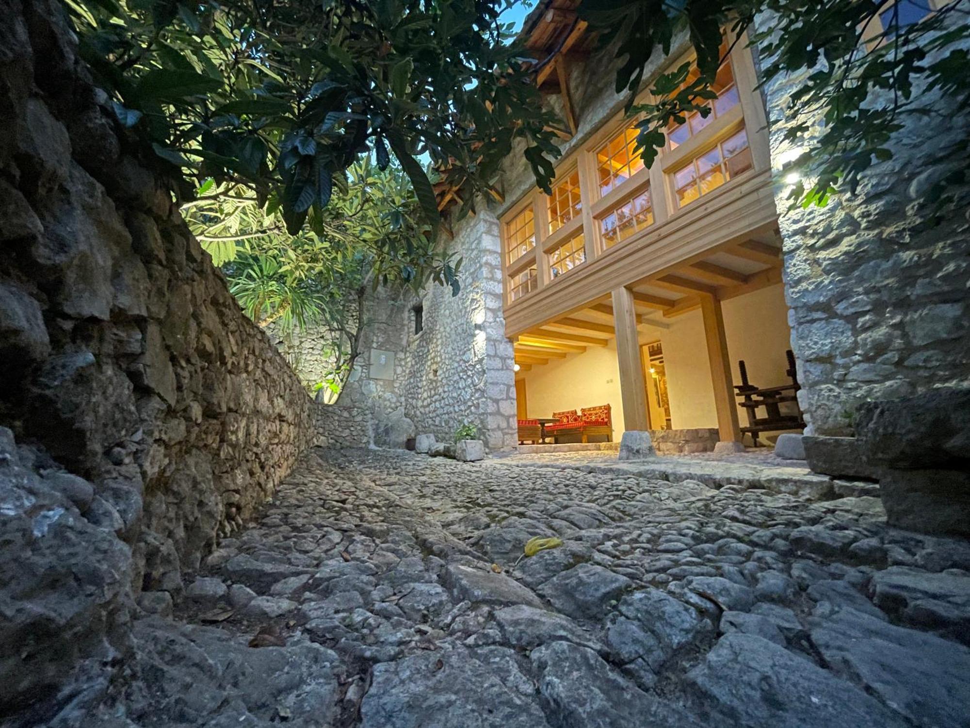 Villa Historic Pocitelj With Pool And Incredible Views On The River And Landmarks 外观 照片